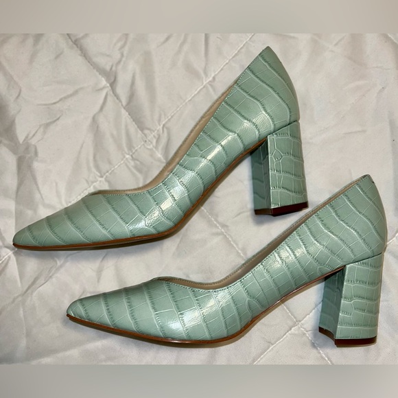 Marc Fisher Heels - Picture 3 of 7